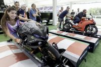 MotoGP Premier APEX <br /> Motorrad-GP-Simulator