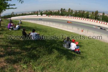 Stehplatz Zone der Kurve 3<br>Circuit de Barcelona-Catalunya <br> GP Spanien Formel 1