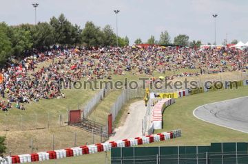 Stehplatz Zone der Kurve 8<br>Circuit de Barcelona-Catalunya <br> Grosser Preis F1 Spanien