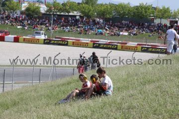 Stehplatz Zone der Kurve 3<br>Circuit de Barcelona-Catalunya <br> Grosser Preis F1 Spanien